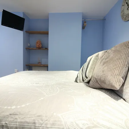 The Snug *